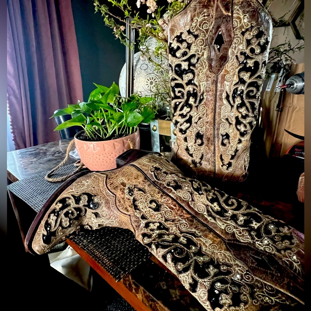 Corral Ladies Ashley Brown Floral & Black Sequin Inlay Boots